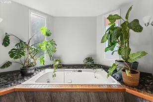 2030 SE 100th Ave, Portland, OR 97216 - Photo 21