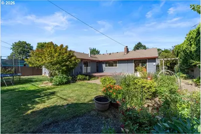 2030 SE 100th Ave, Portland, OR 97216 - Photo 41
