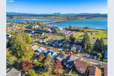 1219 Alameda Ave, Astoria, OR 97103 - Photo 3