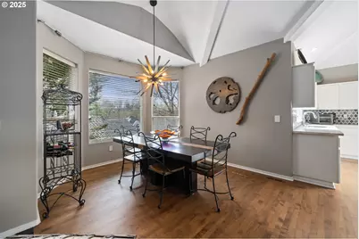 9216 NW Bartholomew Dr, Portland, OR 97229 - Photo 21