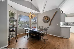 9216 NW Bartholomew Dr, Portland, OR 97229 - Photo 21