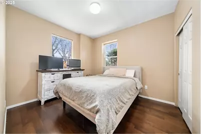 9216 NW Bartholomew Dr, Portland, OR 97229 - Photo 35
