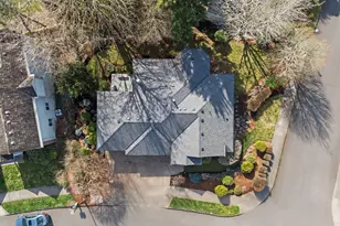 9216 NW Bartholomew Dr, Portland, OR 97229 - Photo 5