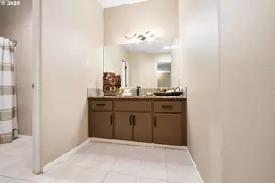 9216 NW Bartholomew Dr, Portland, OR 97229 - Photo 33