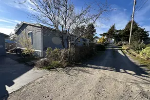 16126 Gustafson Ln, Brookings, OR 97415 - Photo 11