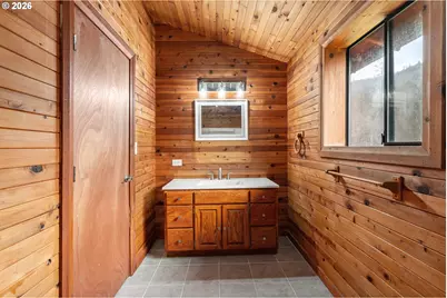 1514 Burbridge Dr, Rogue River, OR 97537 - Photo 29