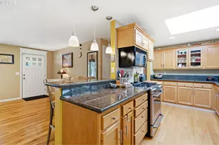 17902 Belmore Ave, Lake Oswego, OR 97035 - Photo 11