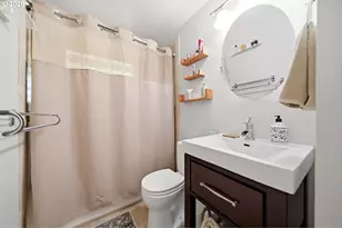17902 Belmore Ave, Lake Oswego, OR 97035 - Photo 21