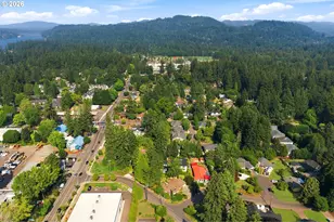 17902 Belmore Ave, Lake Oswego, OR 97035 - Photo 35