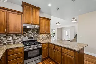 360 Mia Ln, Eugene, OR 97401 - Photo 15