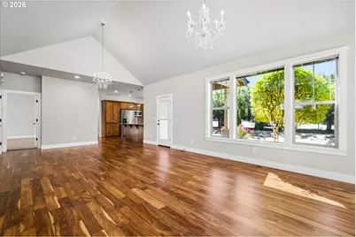 360 Mia Ln, Eugene, OR 97401 - Photo 9