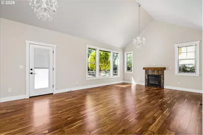 360 Mia Ln, Eugene, OR 97401 - Photo 7
