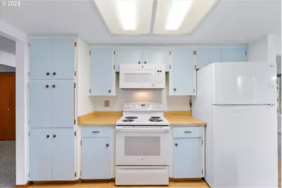 114 Madison St, Ryderwood, WA 98581 - Photo 11