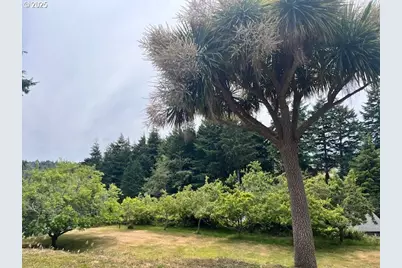 63414 Mobilane Rd, Coos Bay, OR 97420 - Photo 15