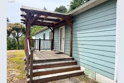 63414 Mobilane Rd, Coos Bay, OR 97420 - Photo 11