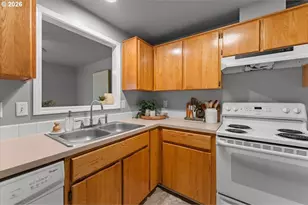 6121 SE Frances St, Hillsboro, OR 97123 - Photo 13