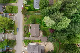 4307 SW Marigold St, Portland, OR 97219 - Photo 41