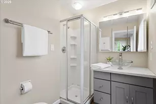 4307 SW Marigold St, Portland, OR 97219 - Photo 15
