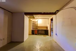 1203 SE 53rd Ave, Portland, OR 97215 - Photo 33