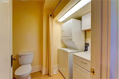 1203 SE 53rd Ave, Portland, OR 97215 - Photo 19