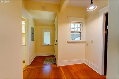 1203 SE 53rd Ave, Portland, OR 97215 - Photo 17