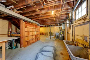 1203 SE 53rd Ave, Portland, OR 97215 - Photo 35