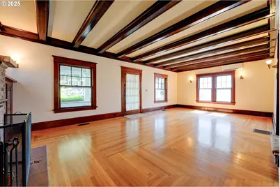 1203 SE 53rd Ave, Portland, OR 97215 - Photo 5