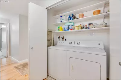 5624 S Riverside Ln #8, Portland, OR 97239 - Photo 27