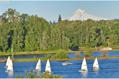5624 S Riverside Ln #8, Portland, OR 97239 - Photo 37