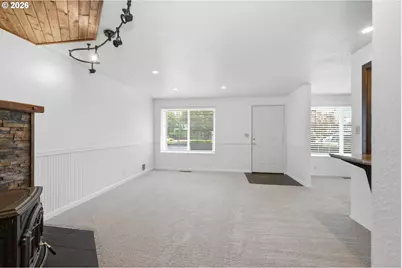 515 Pine Ct, Creswell, OR 97426 - Photo 7