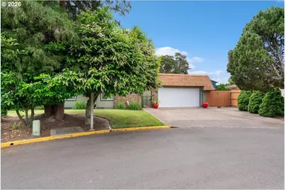 806 NE Nightingale Ct, Keizer, OR 97303 - Photo 3