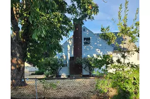 6410 SE Ogden St, Portland, OR 97206 - Photo 3