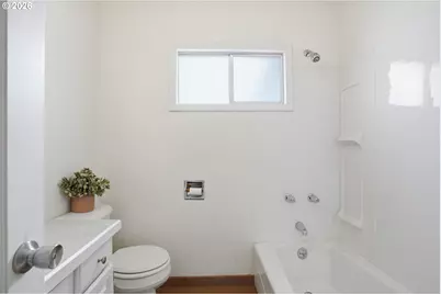 6410 SE Ogden St, Portland, OR 97206 - Photo 17