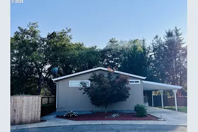 107 Wanda Ct, Myrtle Creek, OR 97457 - Photo 1