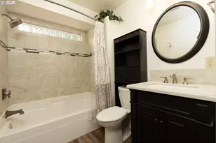2309 NW Parkdale Ave, Roseburg, OR 97471 - Photo 9
