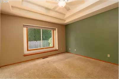 2309 NW Parkdale Ave, Roseburg, OR 97471 - Photo 7