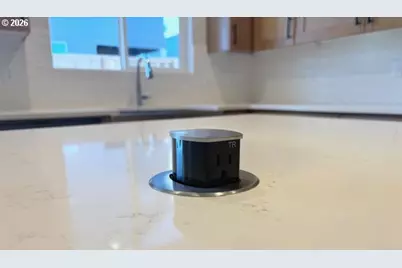 1545 N Young St, Lafayette, OR 97127 - Photo 7