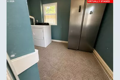 558 11th Ave, Coos Bay, OR 97420 - Photo 11