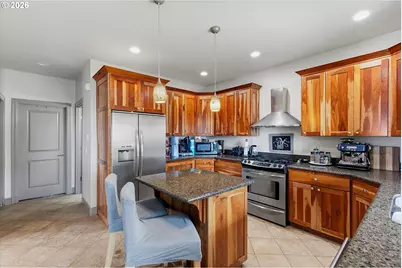 1929 NE 71st St, Lincoln City, OR 97367 - Photo 9