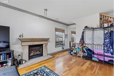1929 NE 71st St, Lincoln City, OR 97367 - Photo 7