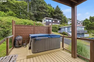 1929 NE 71st St, Lincoln City, OR 97367 - Photo 13