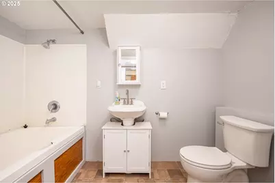 3198 Pheasant Blvd, Springfield, OR 97477 - Photo 19