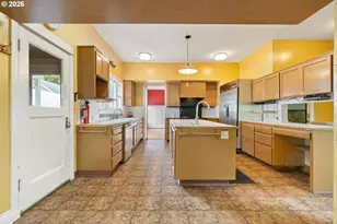 2116 NE 18th Ave, Portland, OR 97212 - Photo 13