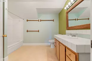 2116 NE 18th Ave, Portland, OR 97212 - Photo 29