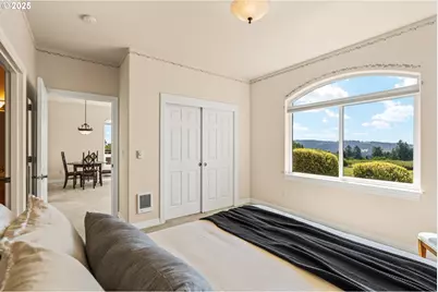 30525 NE Canter Ln, Sherwood, OR 97140 - Photo 31