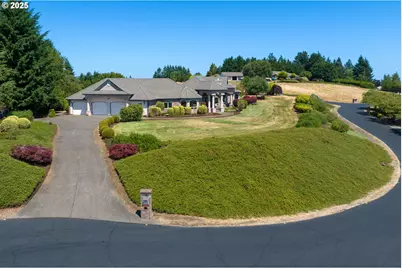 30525 NE Canter Ln, Sherwood, OR 97140 - Photo 1