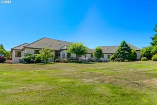 30525 NE Canter Ln, Sherwood, OR 97140 - Photo 43