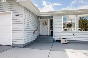 3333 Pennsylvania St, Longview, WA 98632 - Photo 3