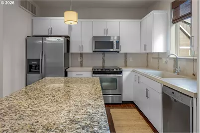 14340 SW Burlwood Ln, Beaverton, OR 97005 - Photo 13