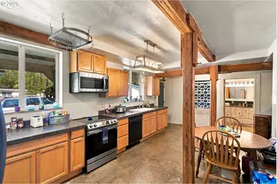 63627 N Olive Rd, Coos Bay, OR 97420 - Photo 7